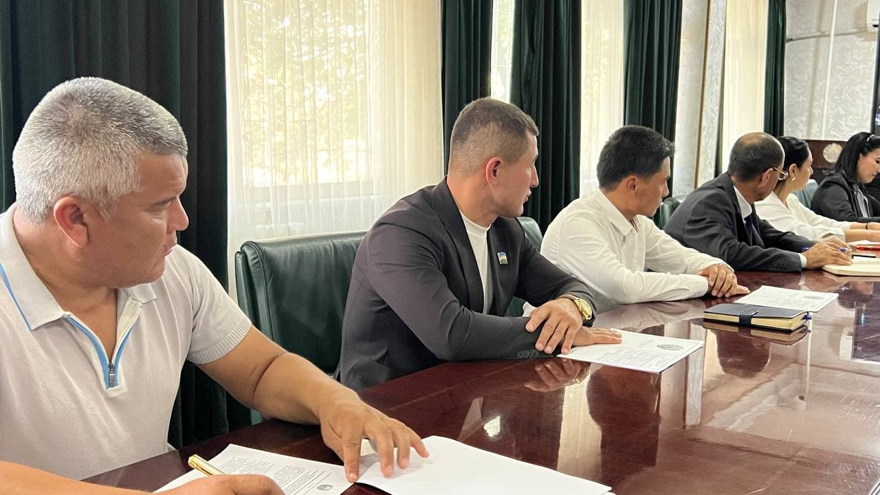 Yettinchi chaqiriq Xalq deputatlari Ohangaron tumani Kengashining 32-sessiyasi bo‘lib o‘tdi