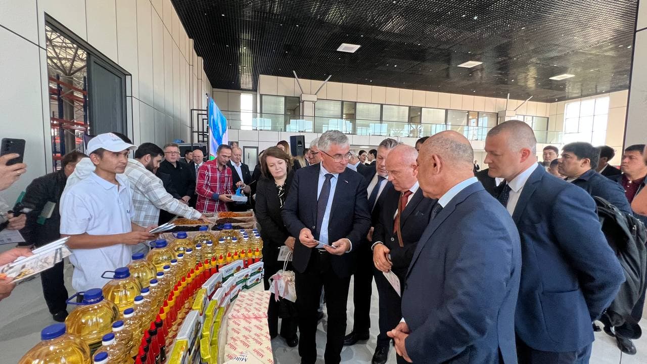 Ohangaron tumanida O‘zbekiston–Polsha savdo uyi ochildi