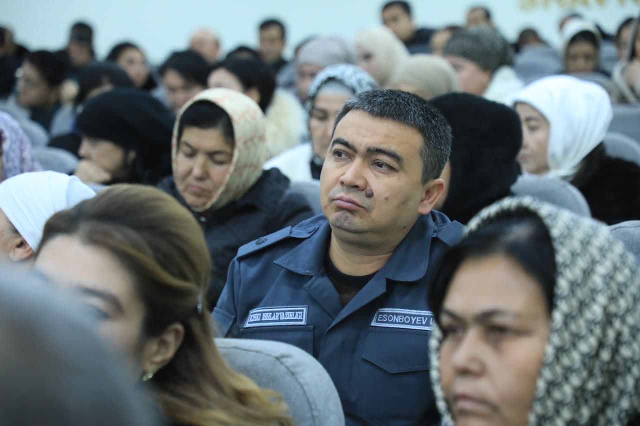 “Siyosiy-ma’rifat soati” — dolzarb masalalar muhokamasi