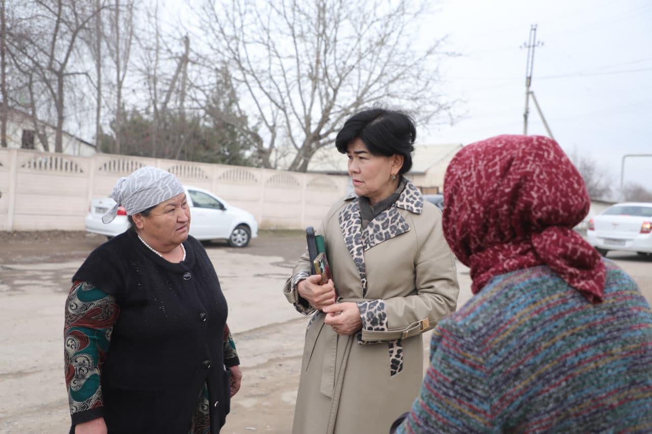 Fuqarolar murojaatlari markazda: “Parkent” mahallasida navbatdagi sayyor qabul o‘tkazildi