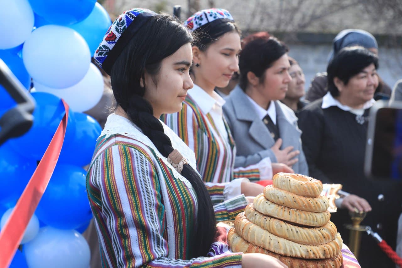 “Qo‘ldoshtepa” mahallasi tubdan yangilandi