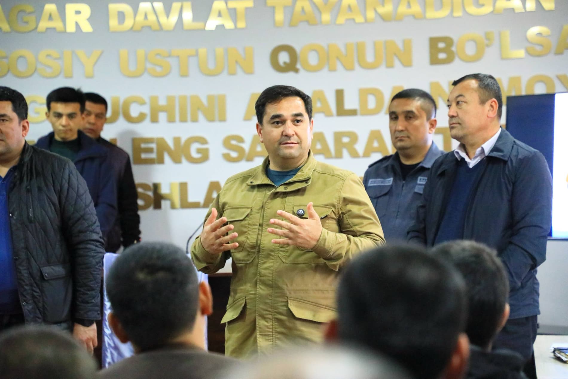 Yoshlar bilan ochiq muloqot – muammolar yechimiga amaliy qadam