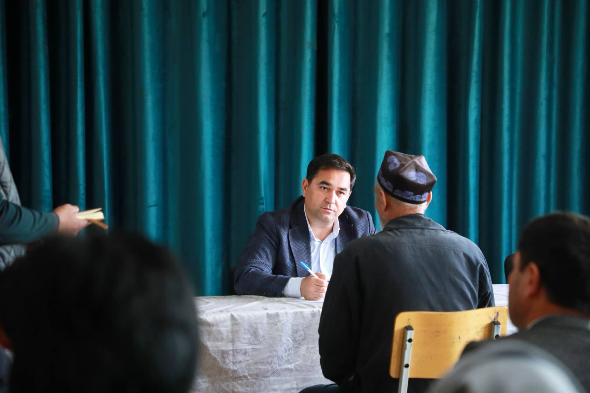 Dashtobodda sayyor qabul: murojaatlar amaliy yechim topmoqda