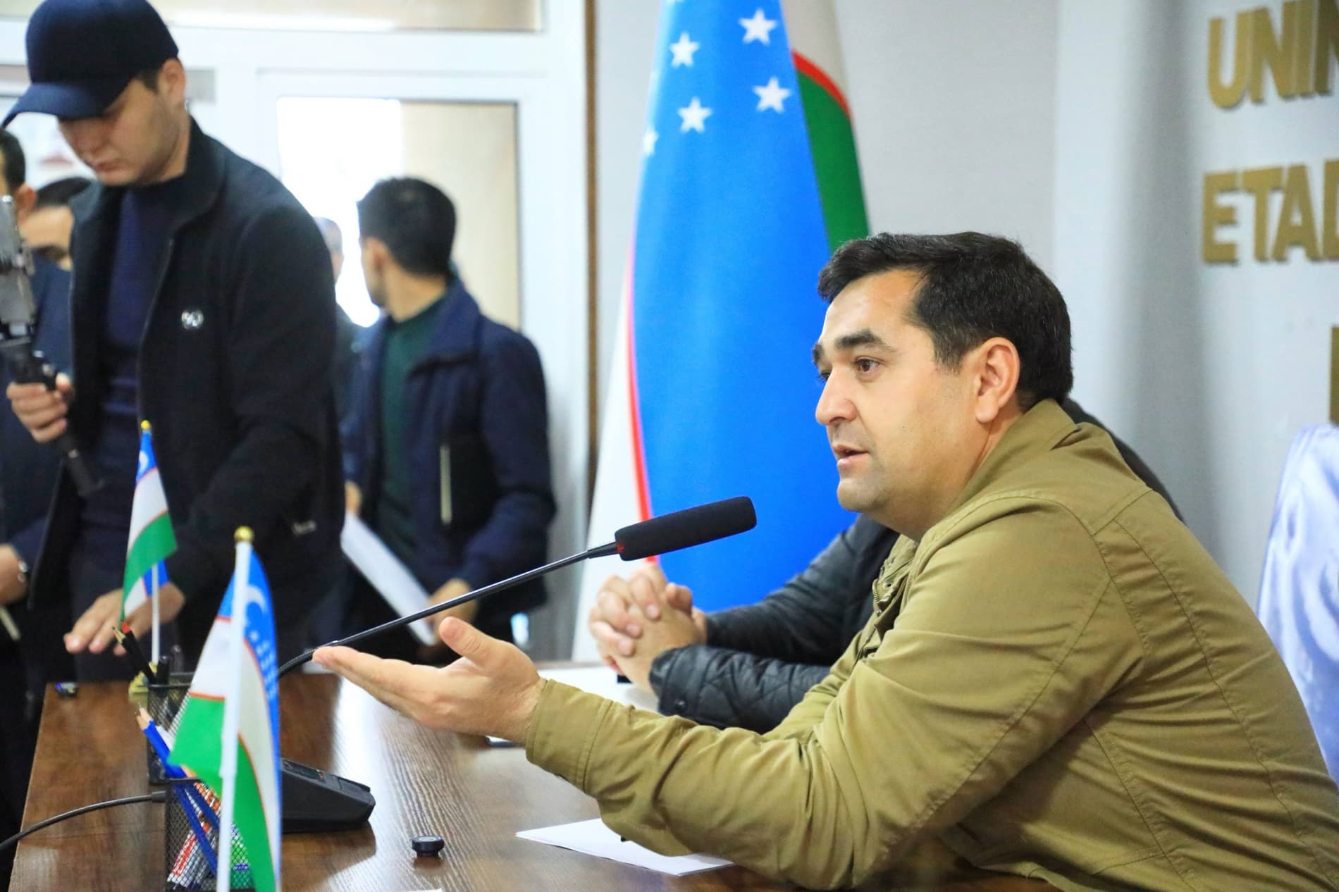 Yoshlar bilan ochiq muloqot – muammolar yechimiga amaliy qadam