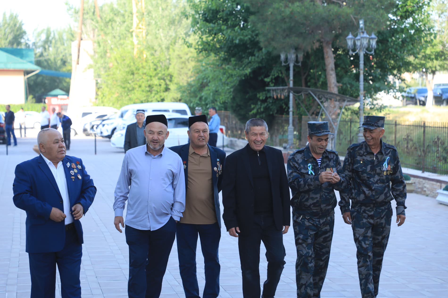 Bo‘ka tumanida 9-may — Xotira va qadrlash kuni munosabati bilan ehson dasturxoni tashkil etildi