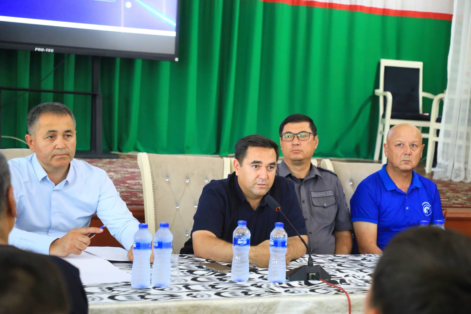Bo‘ka tumanida yoshlar bilan ochiq muloqot o‘tkazildi