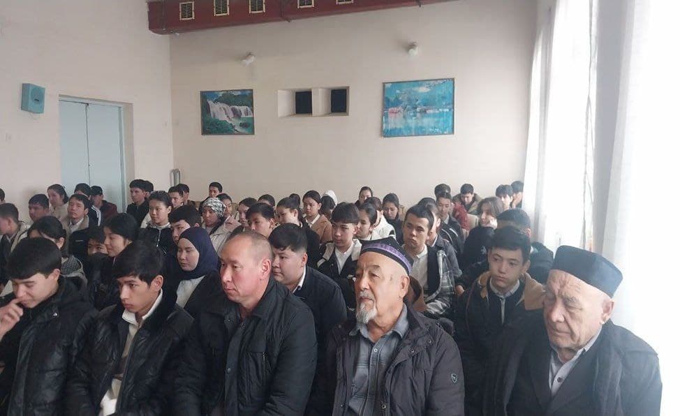 Uch avlod uchrashuvlari davom etmoqda