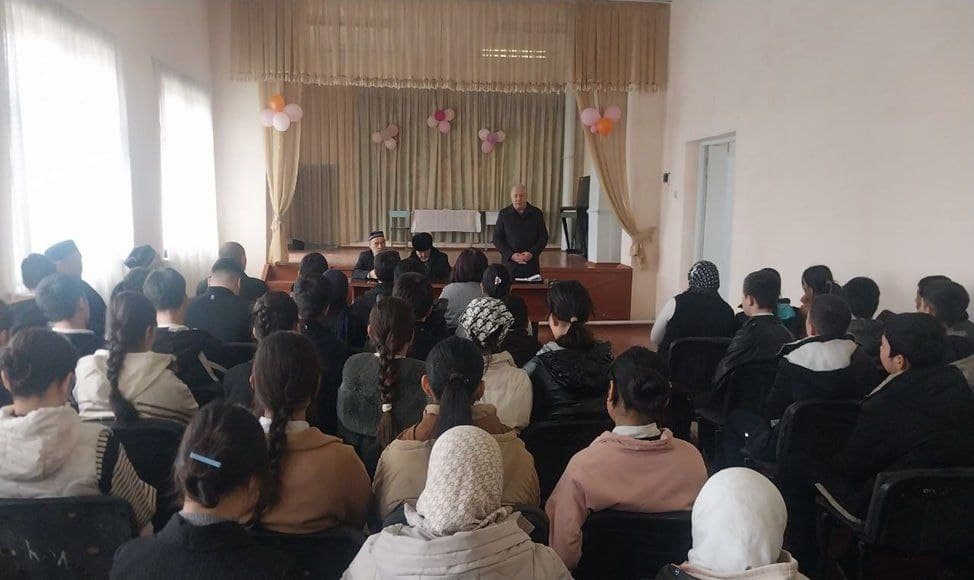 Uch avlod uchrashuvlari davom etmoqda