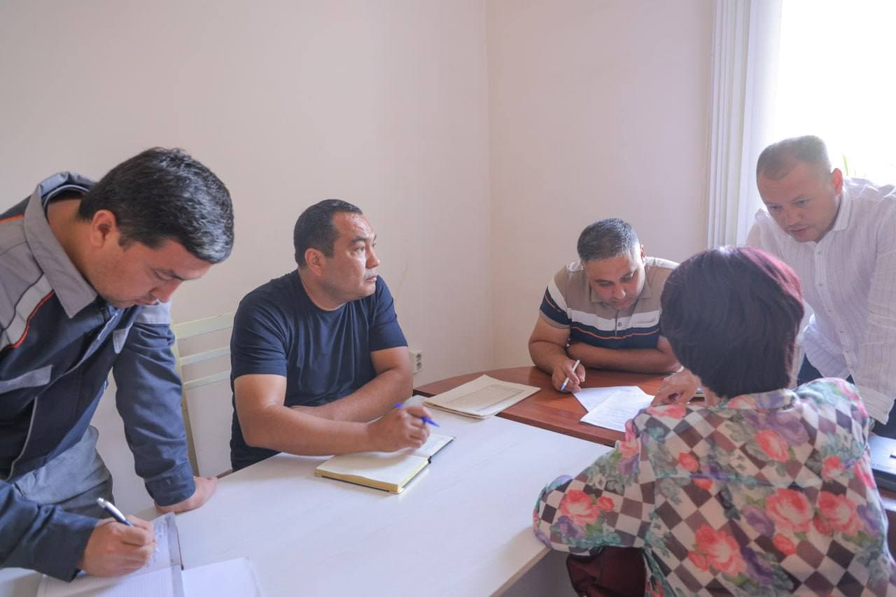 Hokim o`rinbosarlari fuqarolar bilan muloqot qildi