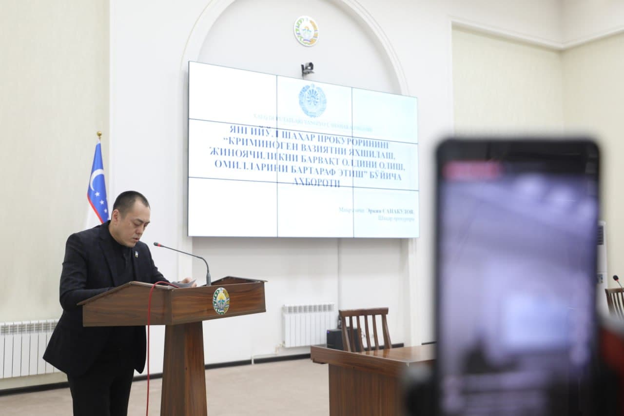 Yettinchi chaqiriq Xalq deputatlari Yangiyo‘l shahar Kengashining o‘n to‘qqizinchi sessiyasi bo‘lib o‘tdi