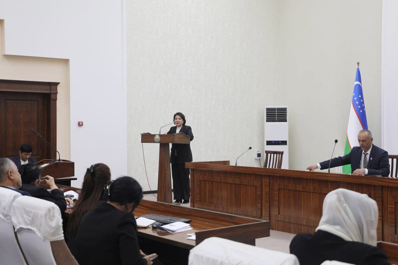 Yettinchi chaqiriq Xalq deputatlari Yangiyo‘l shahar Kengashining o‘n to‘qqizinchi sessiyasi bo‘lib o‘tdi