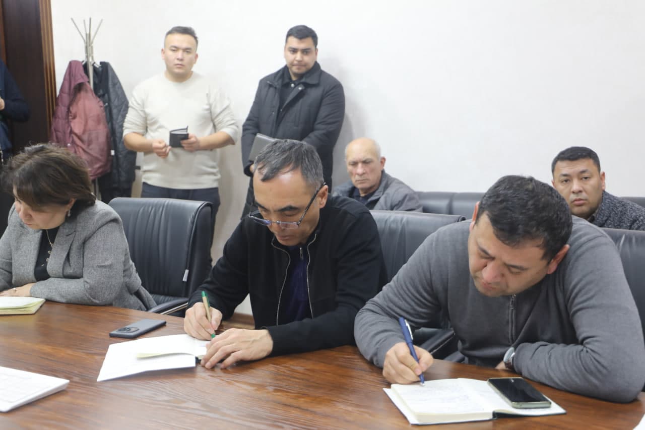 Hafta davomida bajarilgan ishlar atroflicha muhokama qilindi
