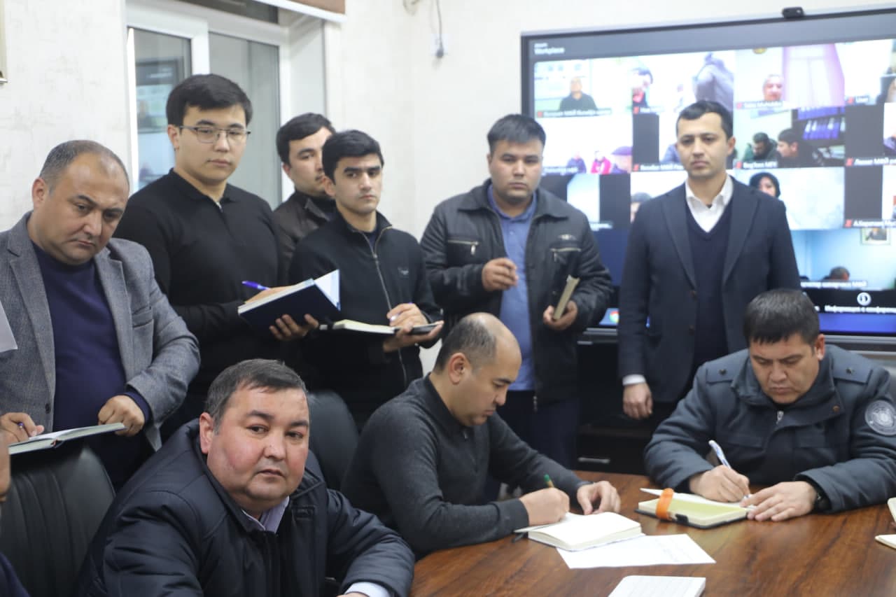 Hafta davomida bajarilgan ishlar atroflicha muhokama qilindi