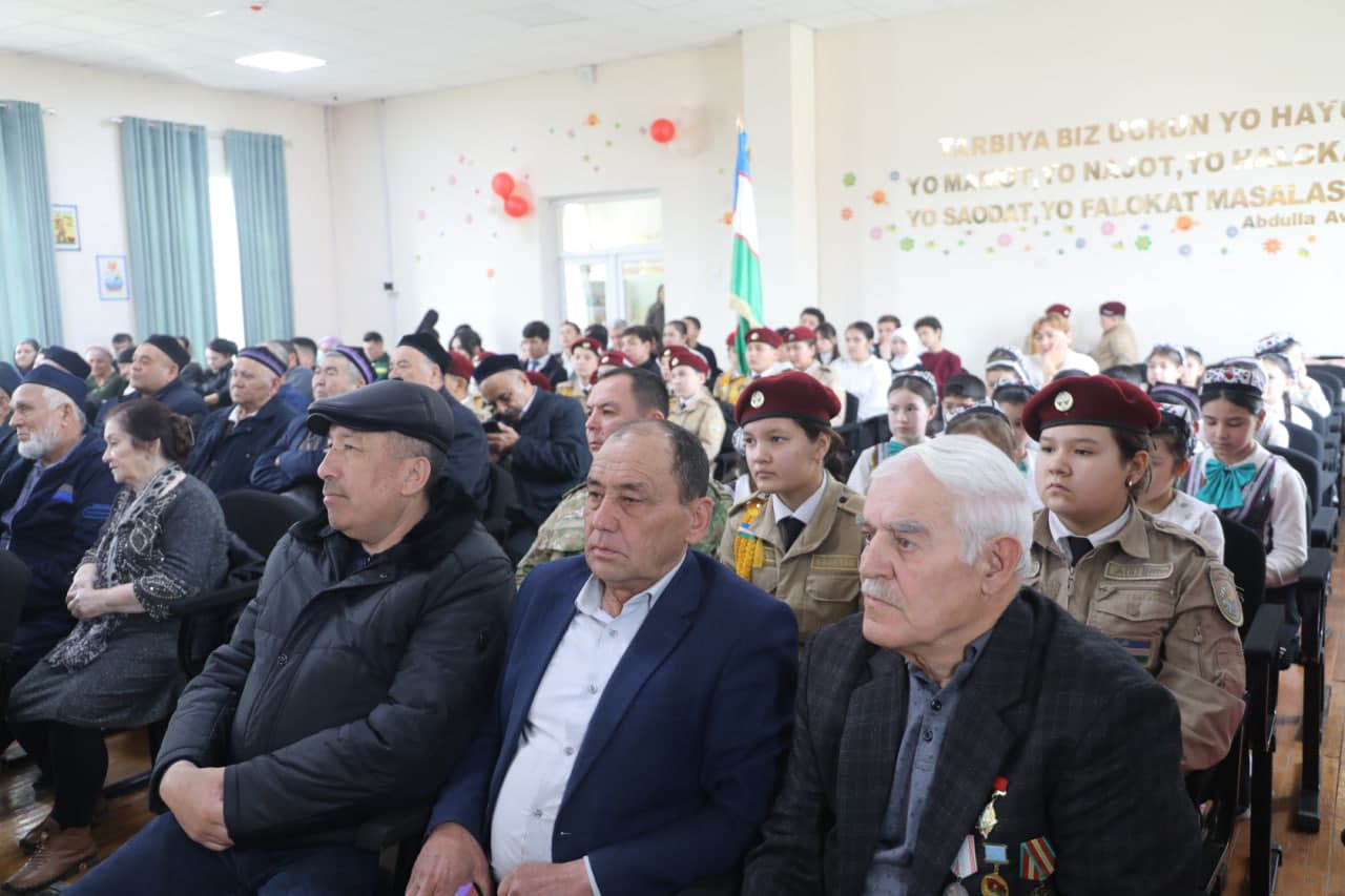 "Yangi O‘zbekistonning ibratli oilasi" shiori ostida "Qo‘sha-qarish saodati" mavzusida "Uch avlod uchrashuvi" tadbiri bo‘lib o‘tdi