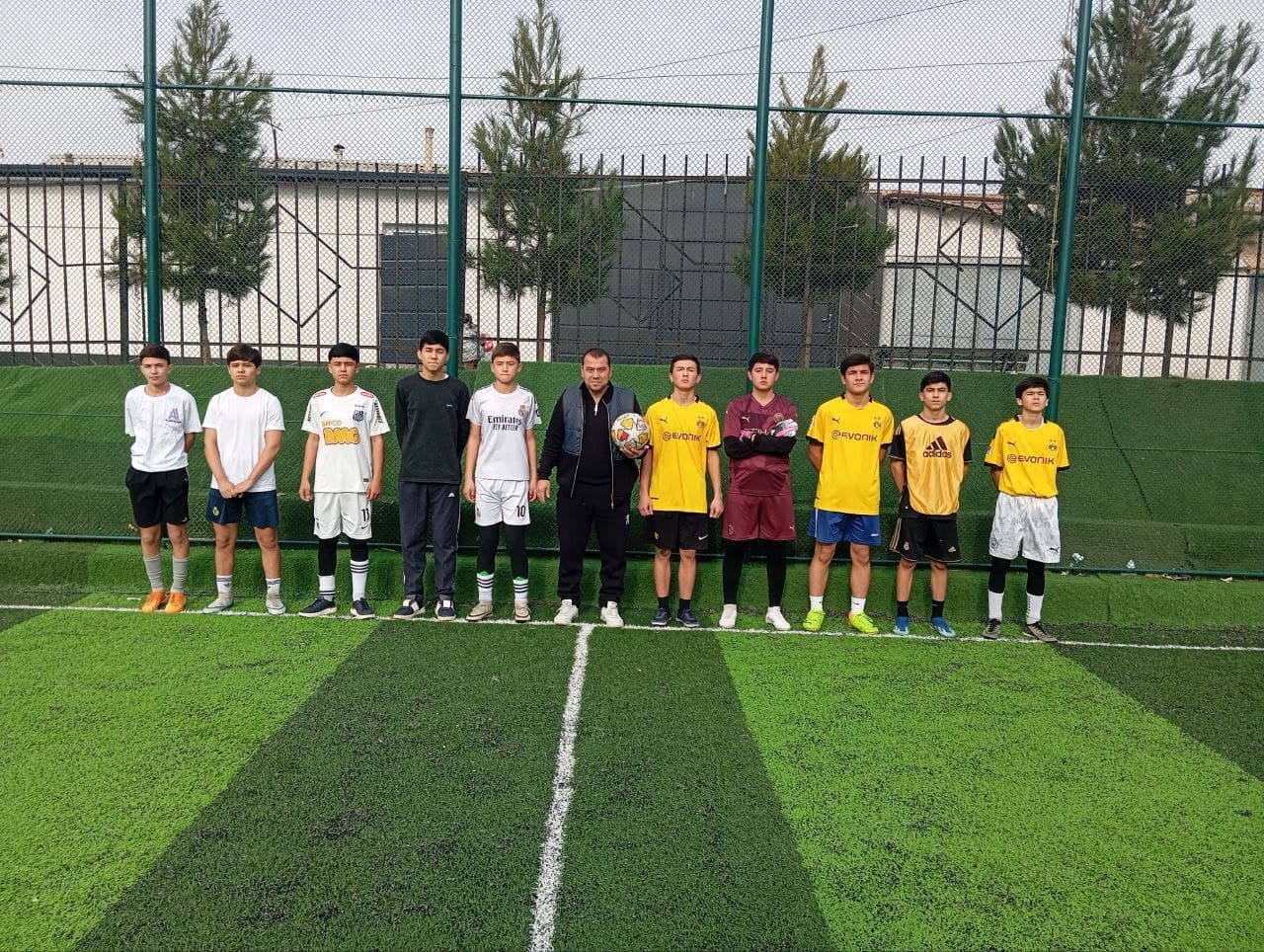 “Maktablar ligasi”