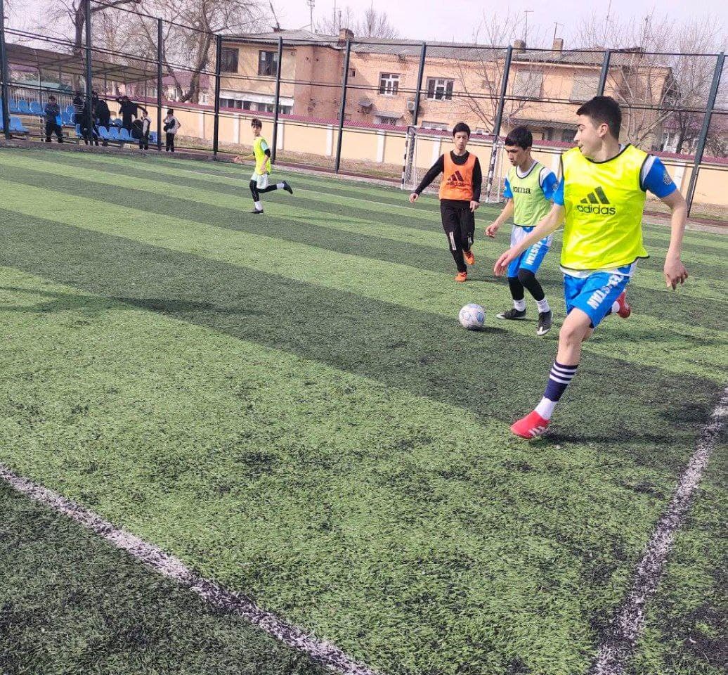 “Maktablar ligasi”