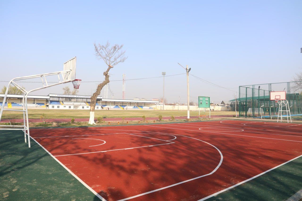 Navro‘z umumxalq bayrami arafasida Yangiyo‘l shahrida zamonaviy sport maktabi foydalanishga topshirildi