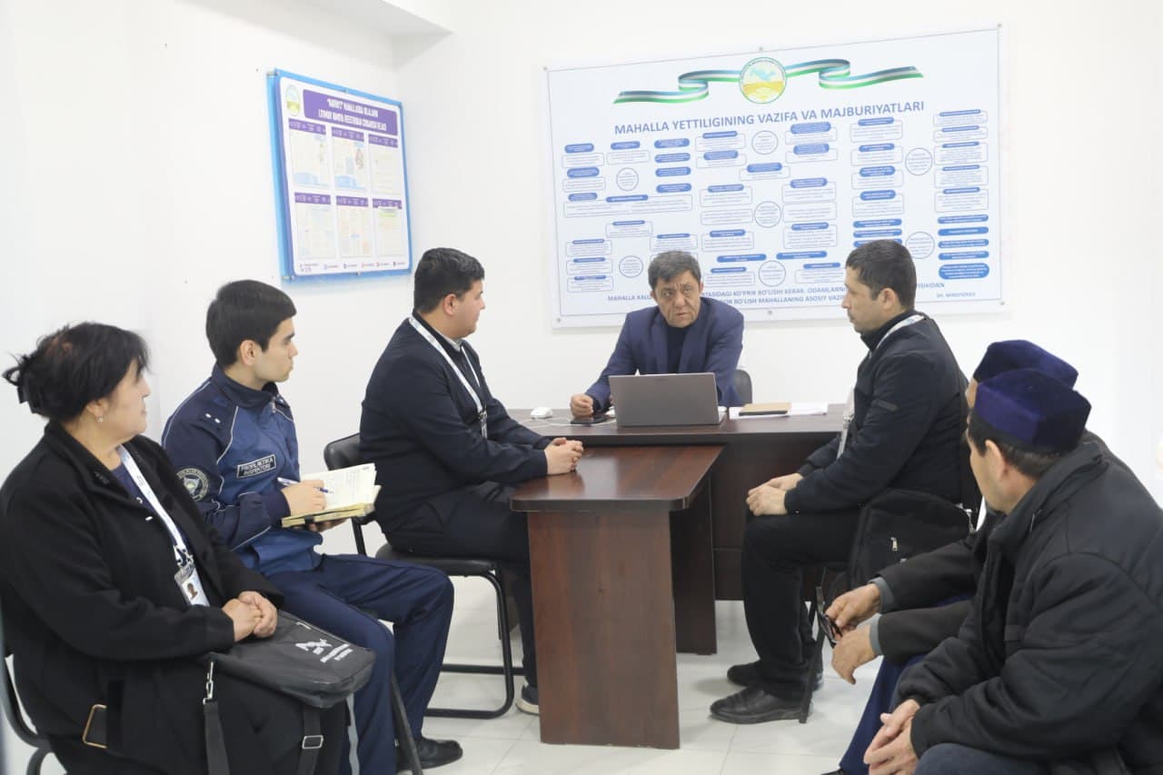 Yangiyo‘l shahrida “Aholi va qishloq xo‘jaligini ro‘yxatga olish” tadbirining ikkinchi bosqichidan fotolavhalar