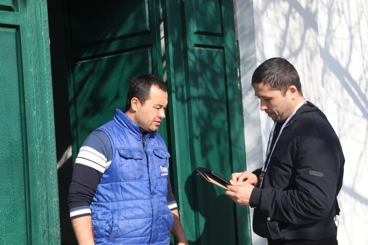 Yangiyo‘l shahrida “Aholi va qishloq xo‘jaligini ro‘yxatga olish” tadbirining ikkinchi bosqichidan fotolavhalar