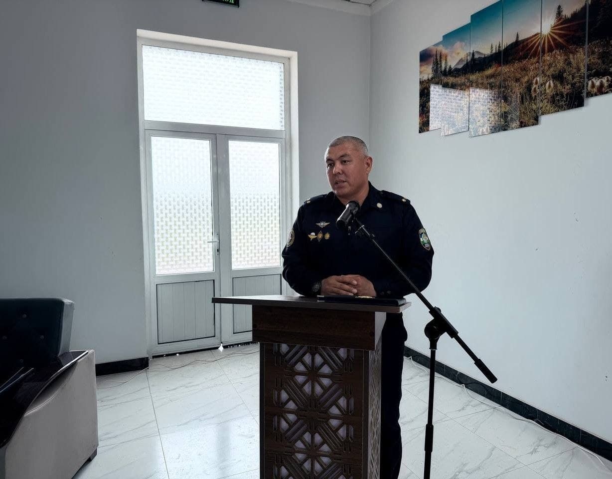 “Rahbar va yoshlar uchrashuvi” doirasida harbiy qismda ochiq muloqot tashkil etildi