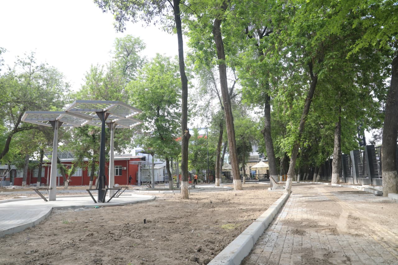 В парке «Алишер Навои гулшани» продолжаются строительные работы