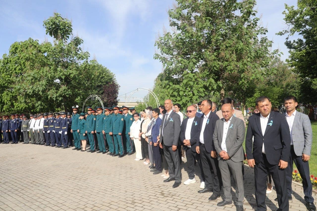 9-may — “Xotira va qadrlash kuni” munosabati bilan bugun Yangiyo‘l shahrida tadbir bo‘lib o‘tdi