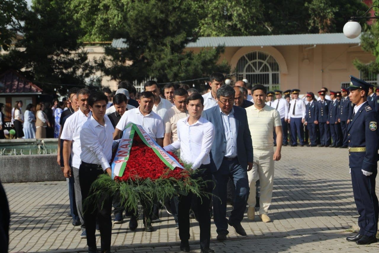 9-may — “Xotira va qadrlash kuni” munosabati bilan bugun Yangiyo‘l shahrida tadbir bo‘lib o‘tdi