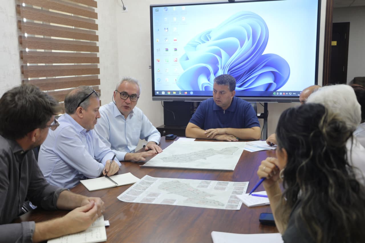 Yangiyo‘l shahrida investitsiya loyihalari muhokama qilindi