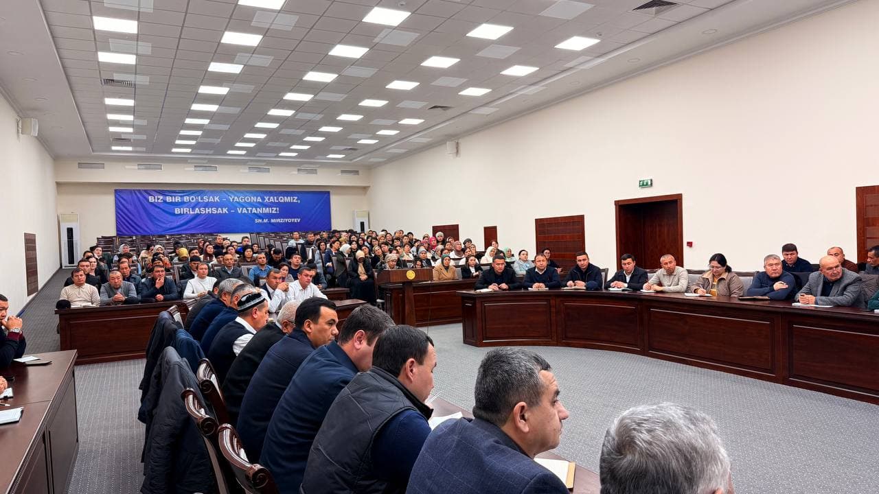 Мактабгача ва мактаб таълими соҳасида 2026 йилда амалга оширилиши режалаштирилган устувор вазифаларга бағишланган кенгайтирилган йиғилиш бўлиб ўтди.