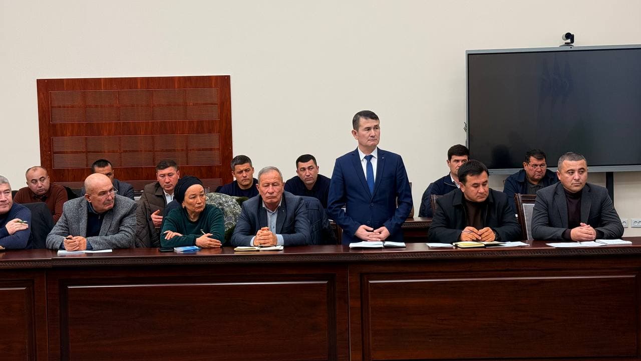 Мактабгача ва мактаб таълими соҳасида 2026 йилда амалга оширилиши режалаштирилган устувор вазифаларга бағишланган кенгайтирилган йиғилиш бўлиб ўтди.