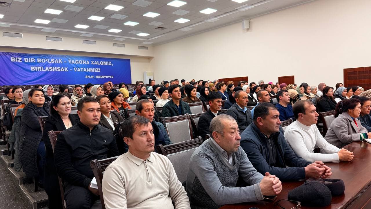 Мактабгача ва мактаб таълими соҳасида 2026 йилда амалга оширилиши режалаштирилган устувор вазифаларга бағишланган кенгайтирилган йиғилиш бўлиб ўтди.