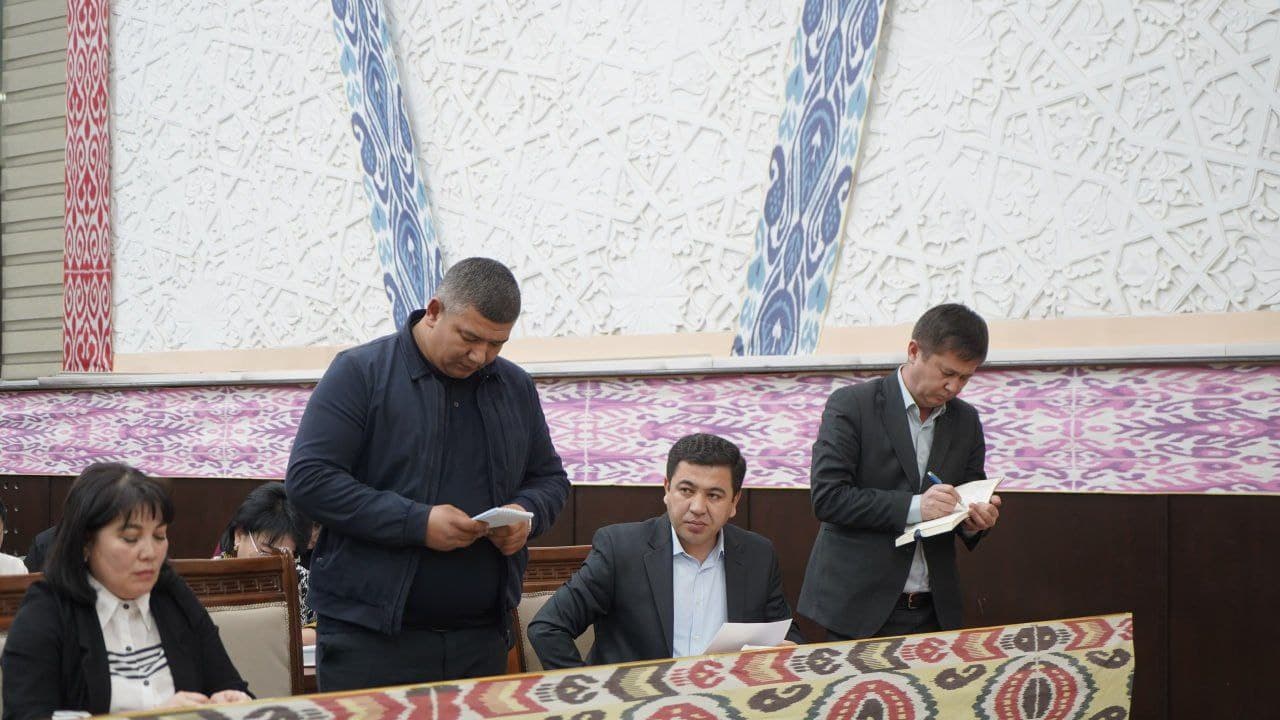 Zangiota tumani majlislar zalida tuman hokimi Erkin Rustamov boshchiligida “Hokimlik soati” bo‘lib o‘tdi.