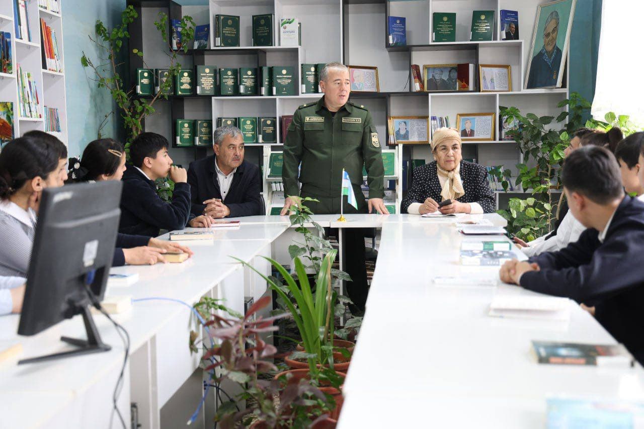 Piskent tuman prokurori X. Maksudov tomonidan tumandagi axborot-kutubxona markazida “Rahbar va yoshlar uchrashuvi” tashkil etildi.