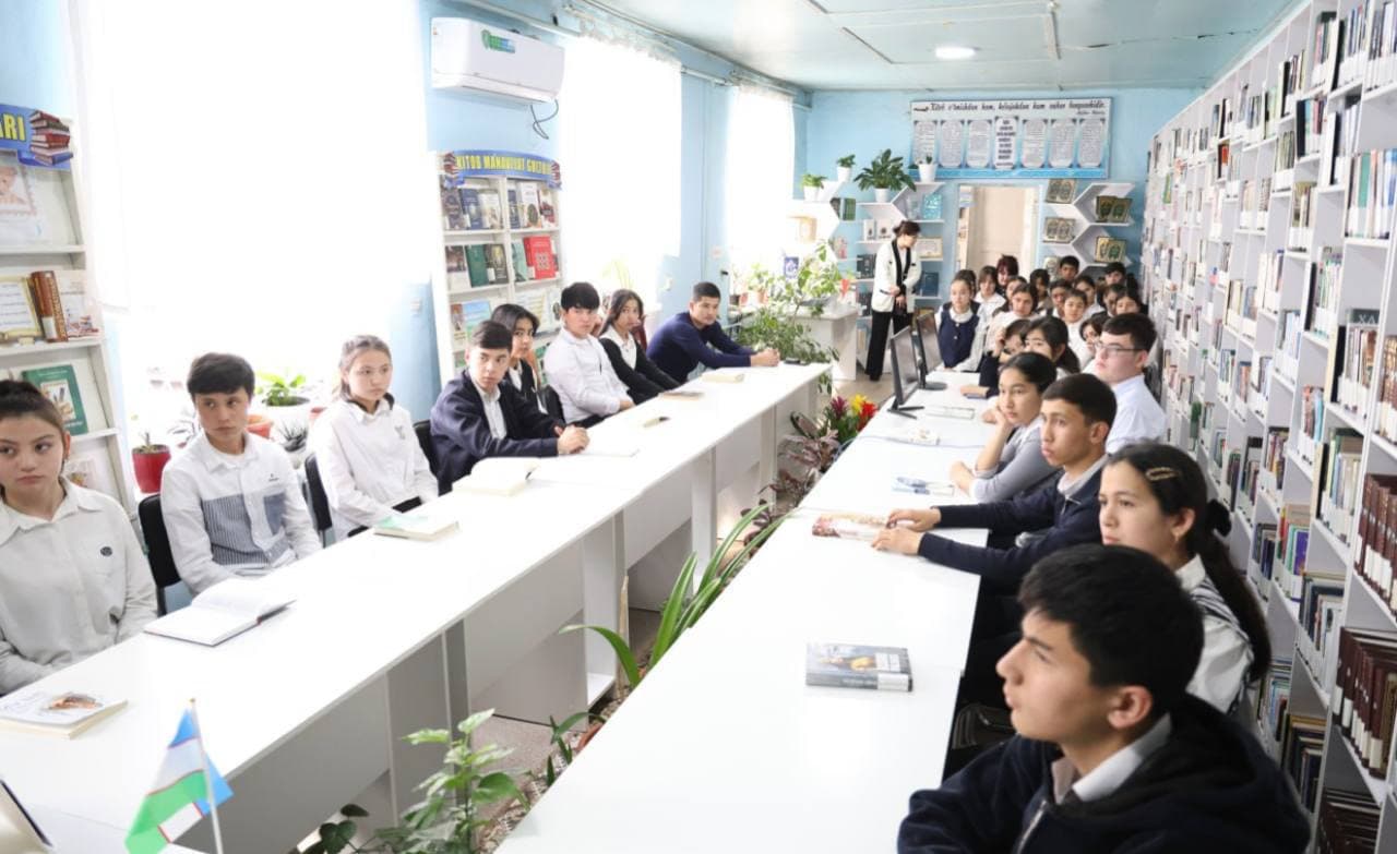 Piskent tuman prokurori X. Maksudov tomonidan tumandagi axborot-kutubxona markazida “Rahbar va yoshlar uchrashuvi” tashkil etildi.