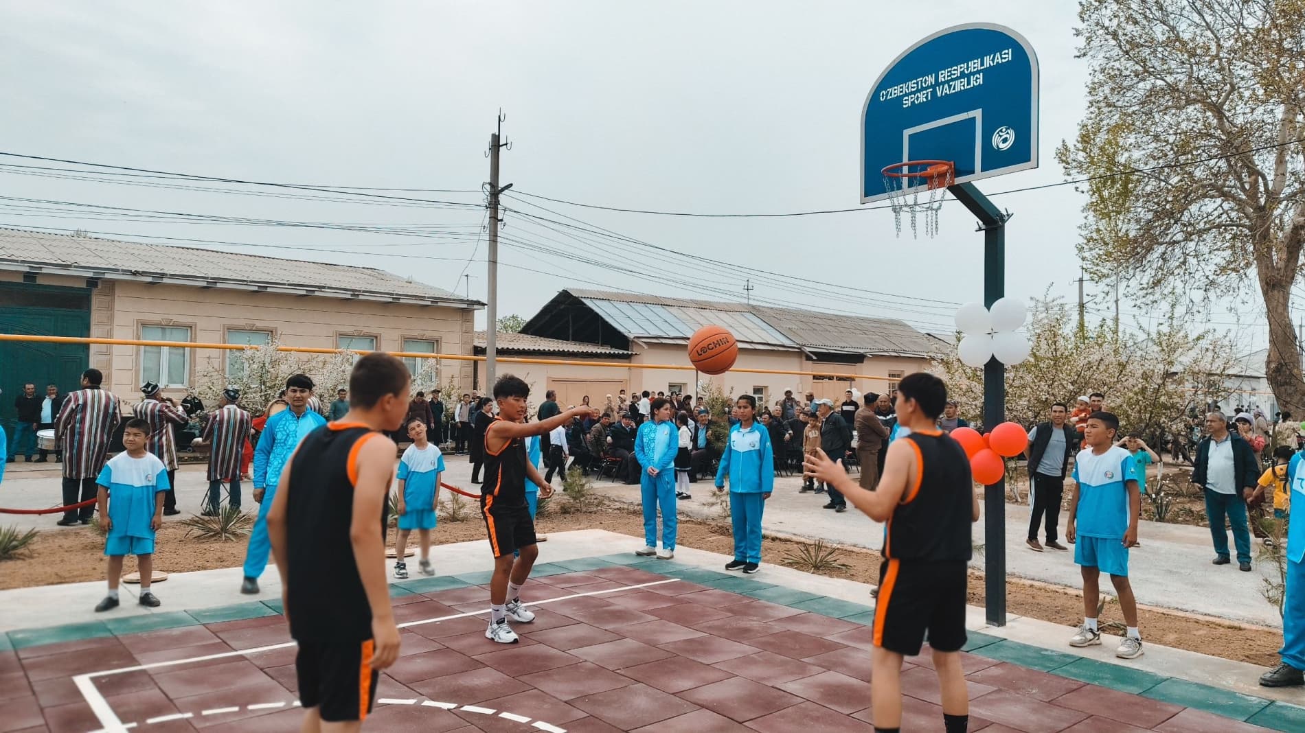 Mustaqillik mahallasida yangi mahalla binosi foydalanishga topshirildi