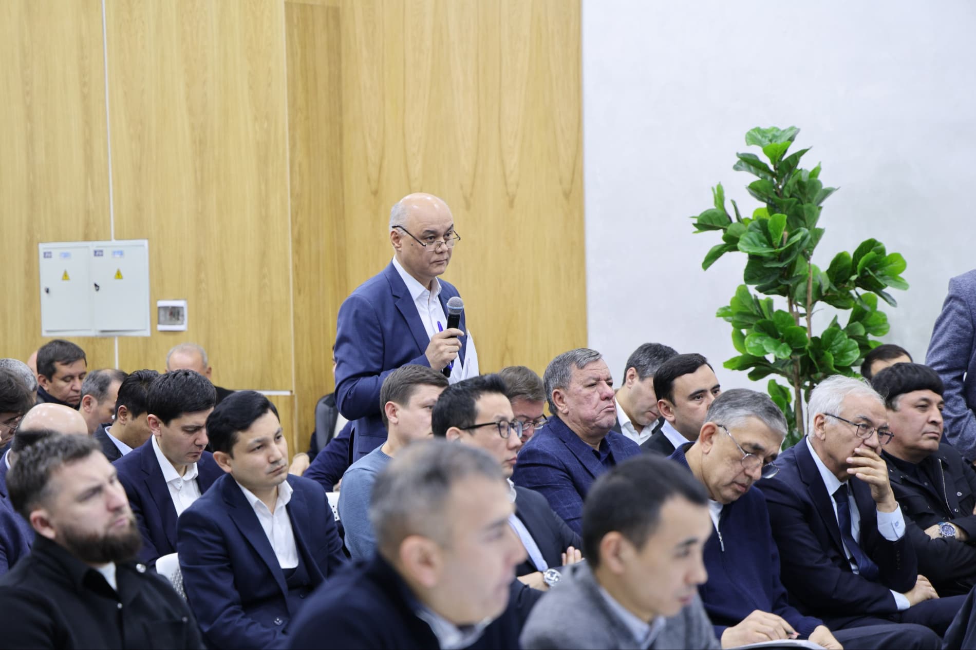 Paxta-to‘qimachilik klasterlari, to‘qimachilik hamda tikuv-trikotaj korxonalari tadbirkorlari bilan uchrashuv bo'lib o'tdi