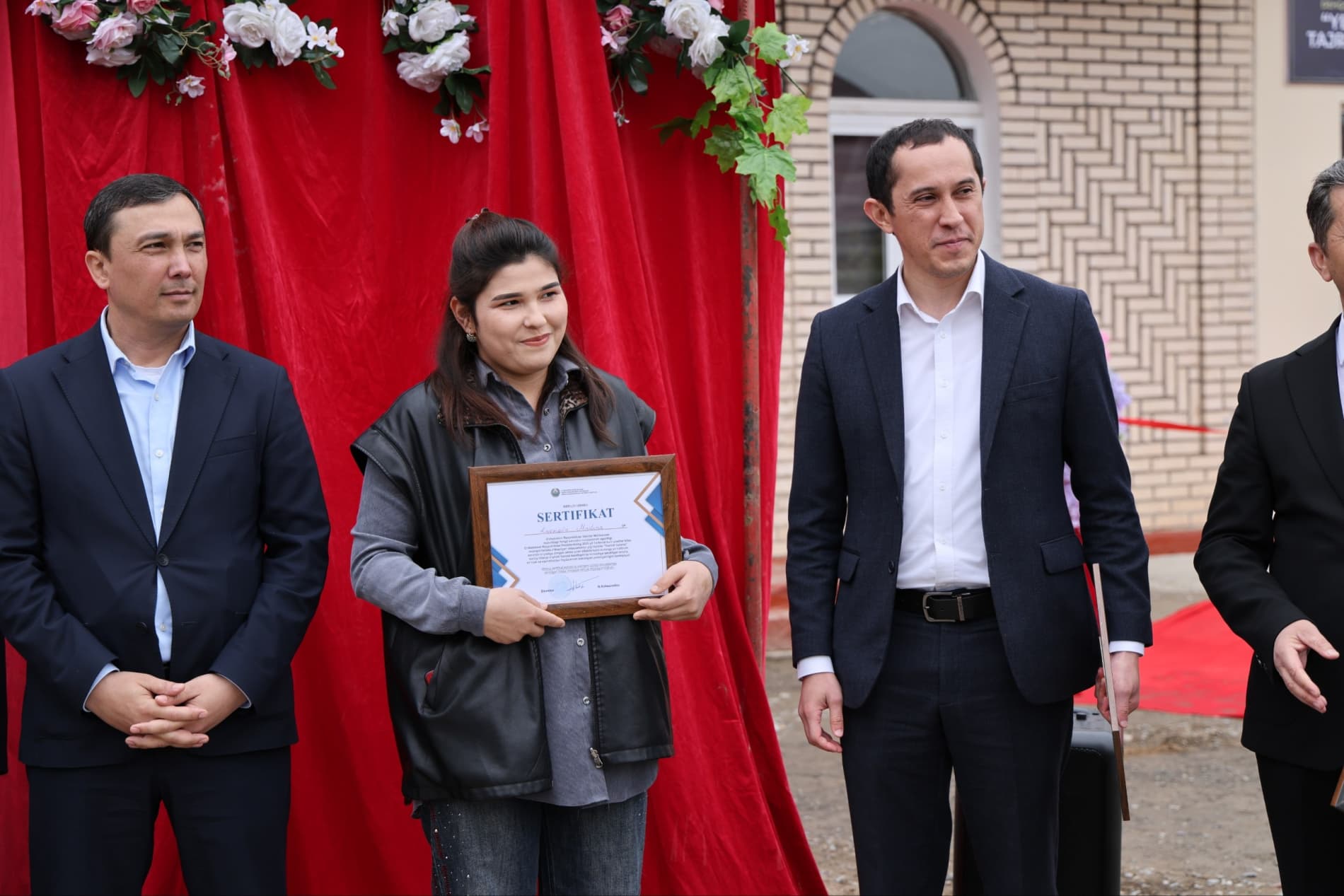 Bekobodning eng olis hududida "Rahbar va yoshlar" uchrashuvi o‘tkazildi