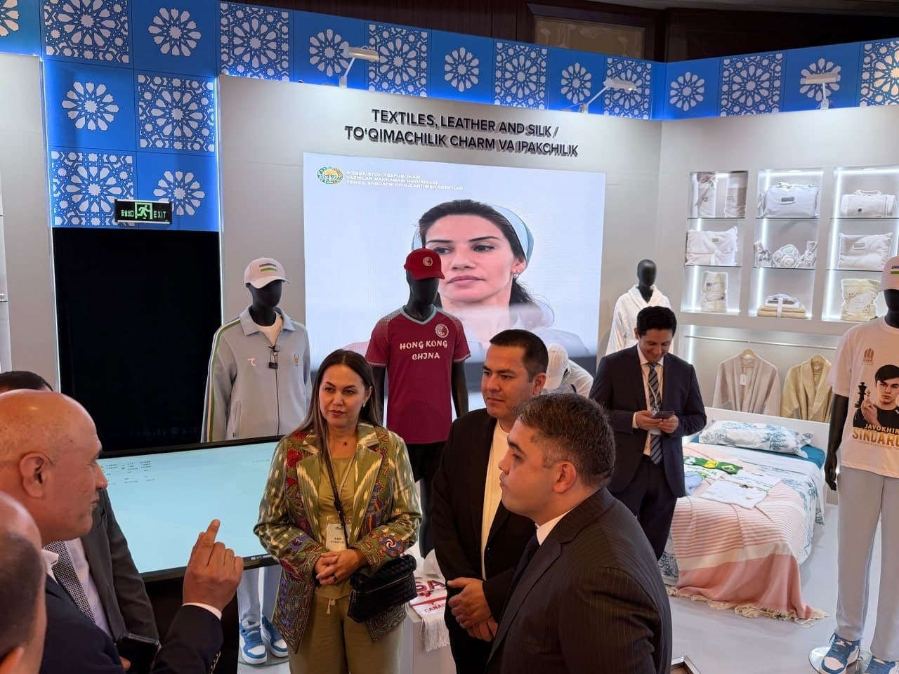 An exhibition of national products was organized within the framework of the Uzbekistan–Hong Kong Economic Forum