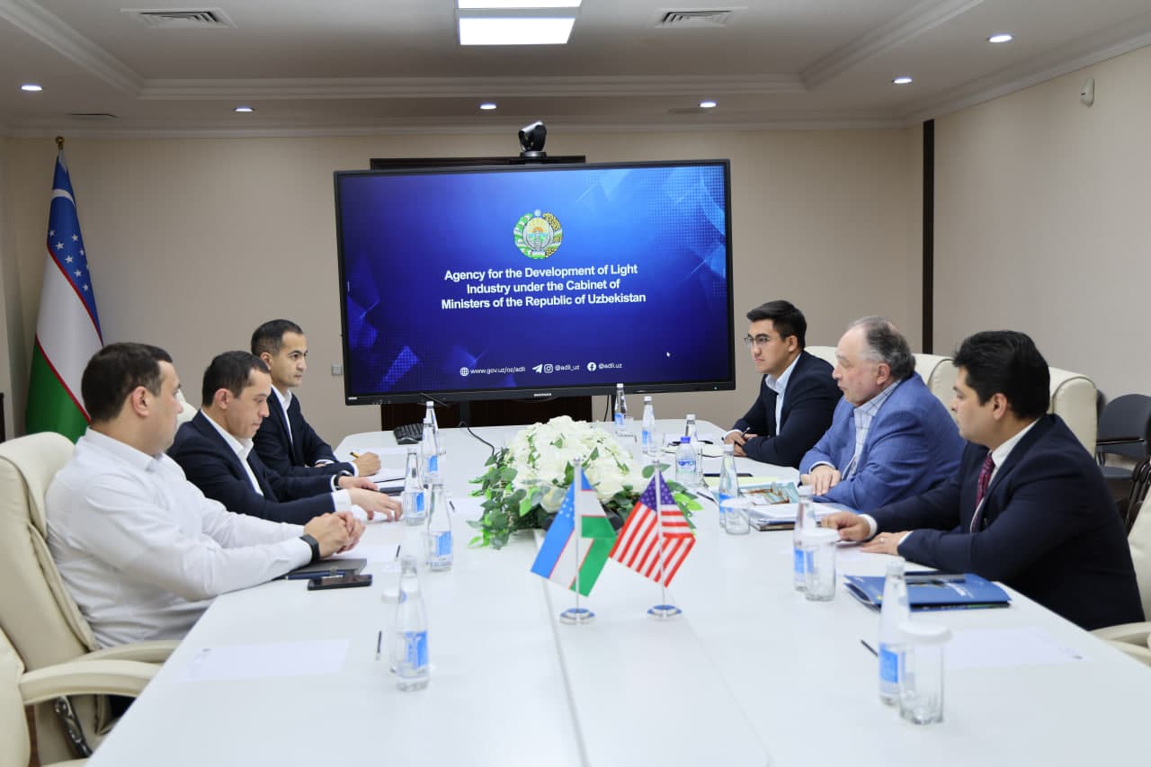 Prospects for cooperation between Uzbekistan and the Afghan-American Chamber of Commerce were discussed.