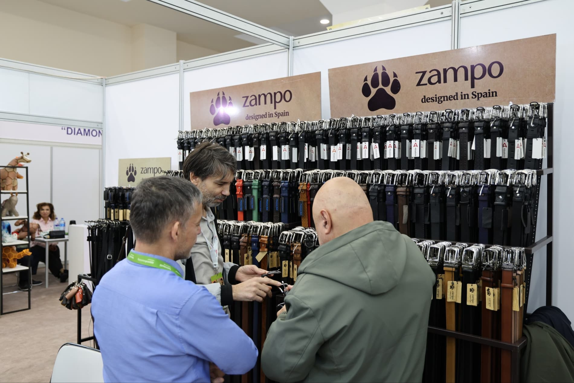 Международные выставки Heimtextil Uzbekistan, Texworld Tashkent и Apparel Sourcing Tashkent продолжаются в активном режиме