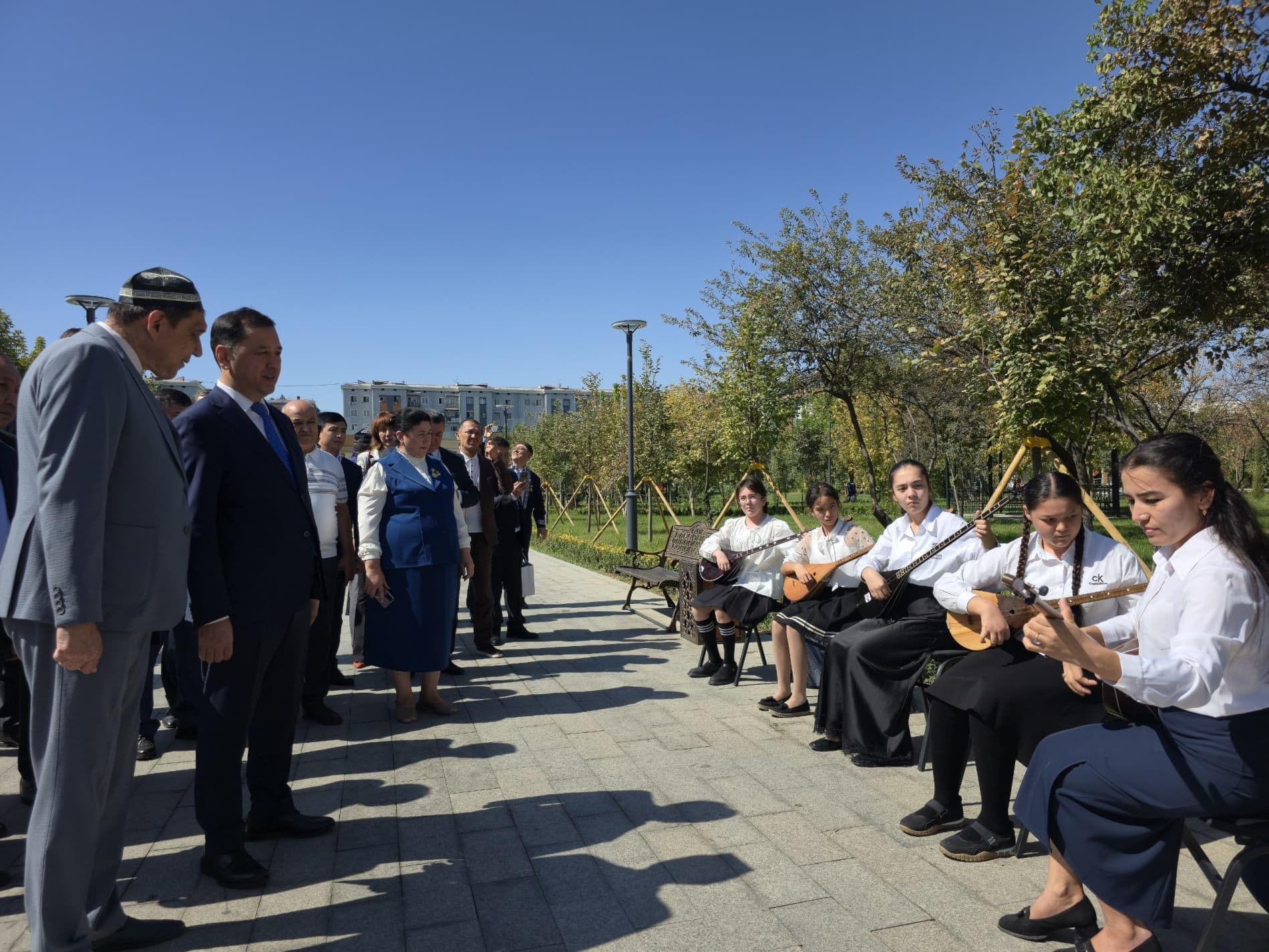 Sergeli tumanining "O‘zgarish" mahallasiga Qozog‘iston Respublikasidan delegatsiya tashrif buyurdi.