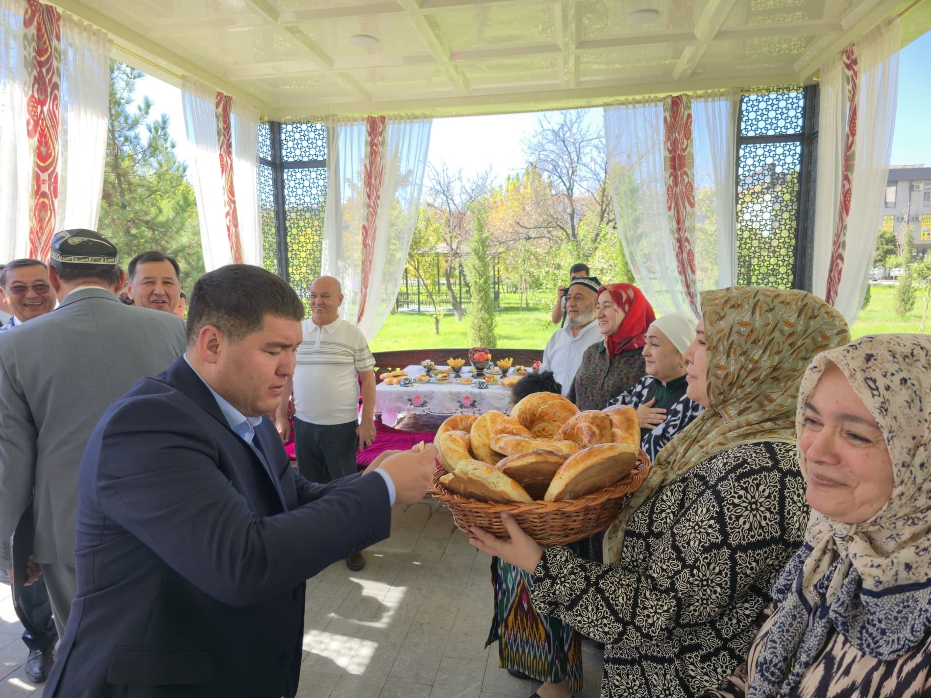 Sergeli tumanining "O‘zgarish" mahallasiga Qozog‘iston Respublikasidan delegatsiya tashrif buyurdi.