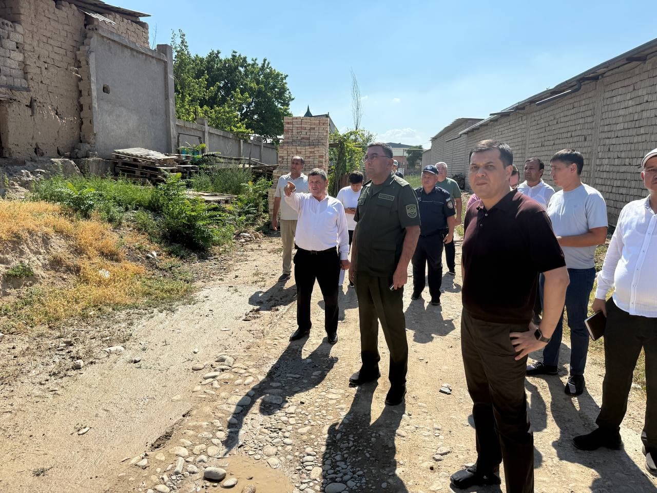 РЕЗУЛЬТАТ ВЫЕЗДНОГО ПРИЁМА: ХОКИМ ИЗУЧИЛ ПРОБЛЕМЫ НАСЕЛЕНИЯ НА МЕСТЕ