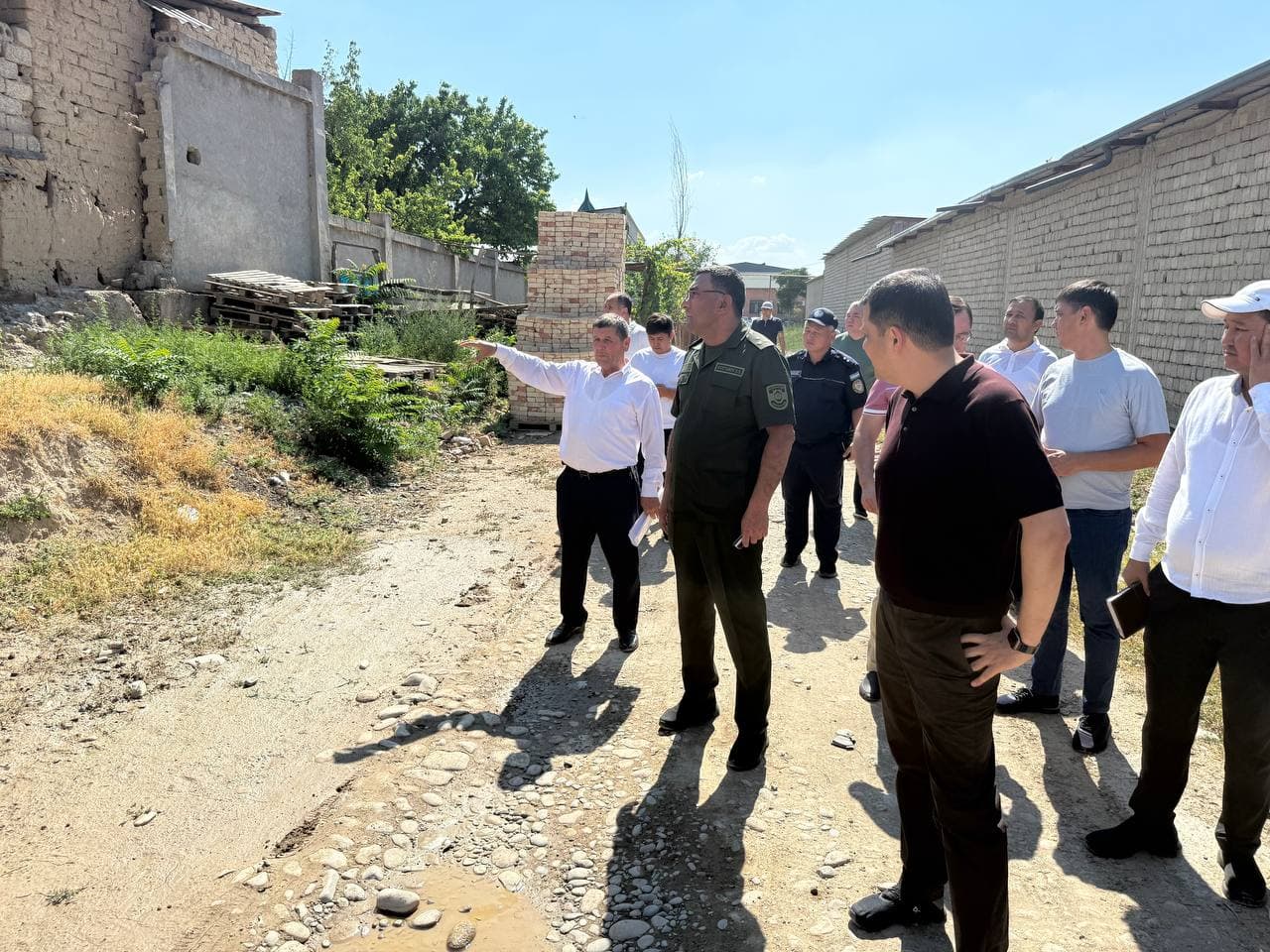 РЕЗУЛЬТАТ ВЫЕЗДНОГО ПРИЁМА: ХОКИМ ИЗУЧИЛ ПРОБЛЕМЫ НАСЕЛЕНИЯ НА МЕСТЕ