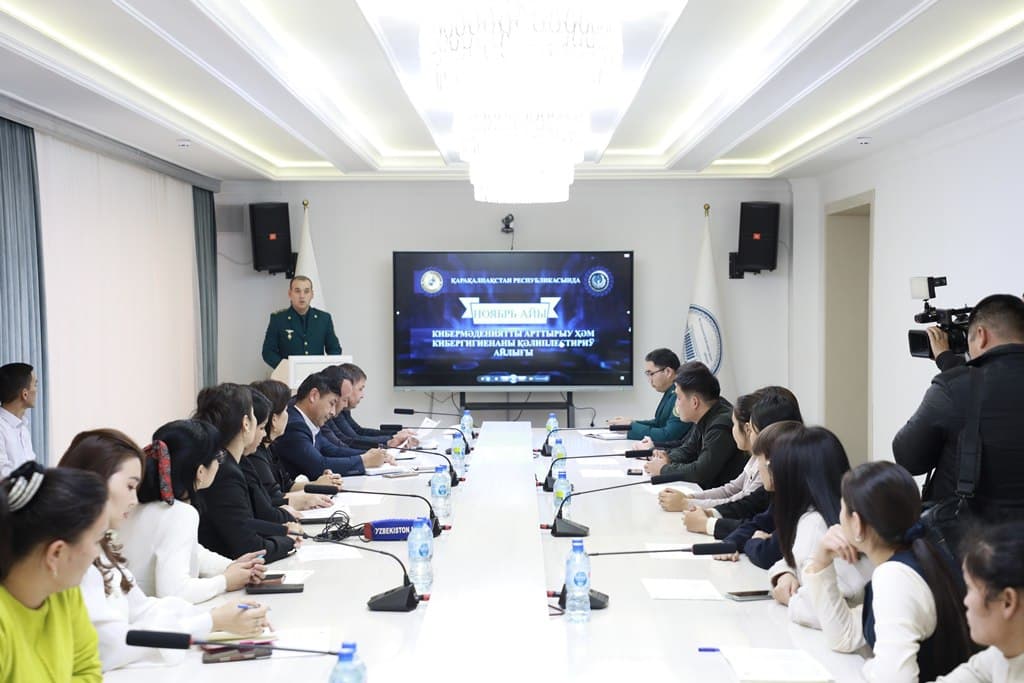 Matbuot anjumanida “Cyber Month” tadbirlari haqida ma’lumotlar berildi