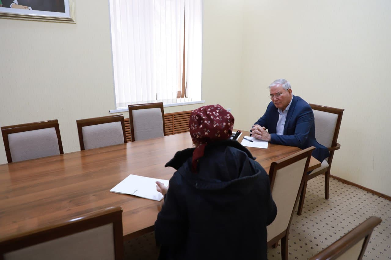 Vazirlar Kengashining Raisi fuqarolarni qabul qilib, ularning murojaatlarini ko‘rib chiqdi
