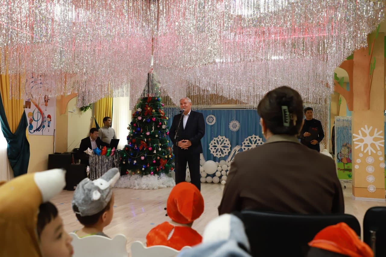 Yangi yil bayrami munosabati bilan bolalarga Prezident sovg‘alari topshirildi