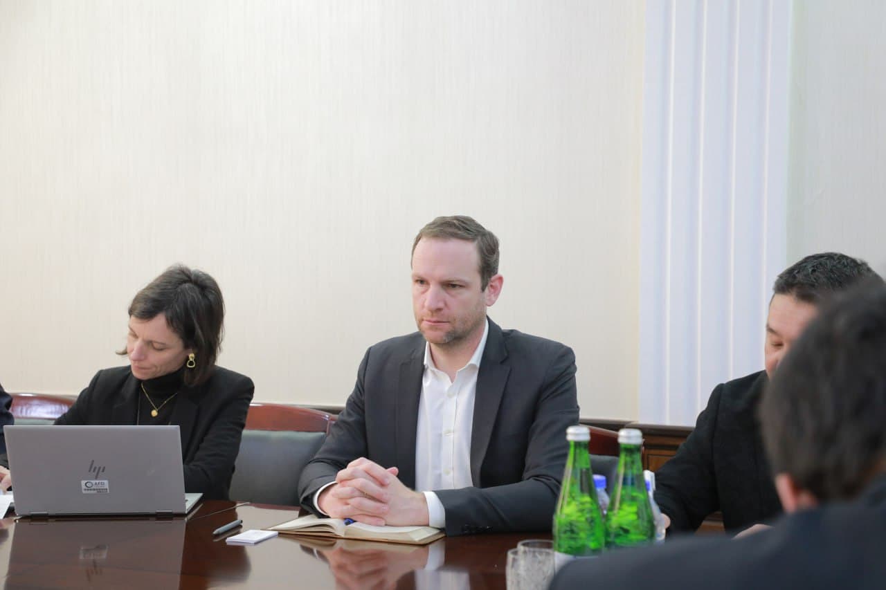 Hududni ijtimoiy-iqtisodiy jihatdan rivojlantirish masalalari muhokama qilindi