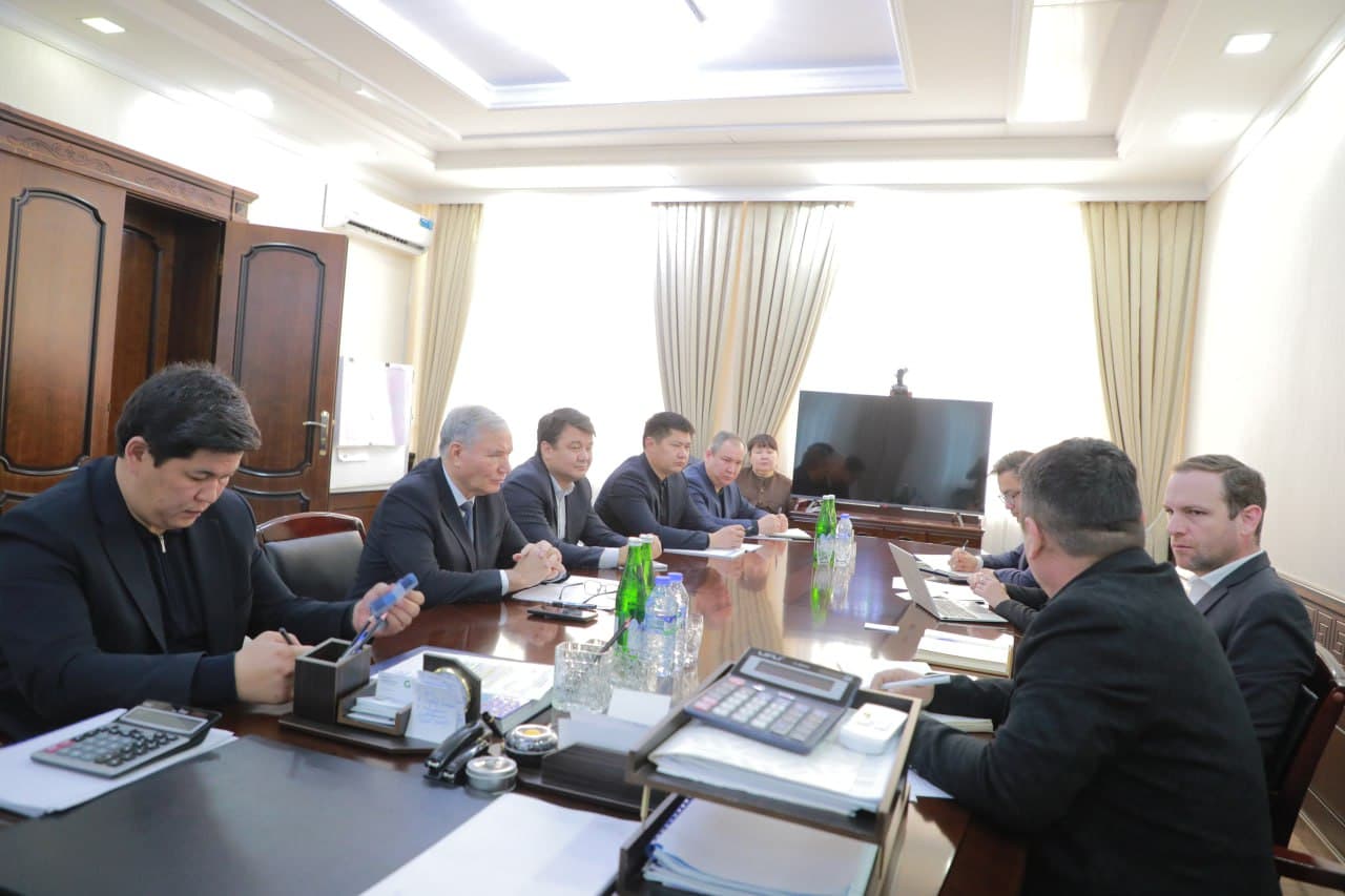 Hududni ijtimoiy-iqtisodiy jihatdan rivojlantirish masalalari muhokama qilindi