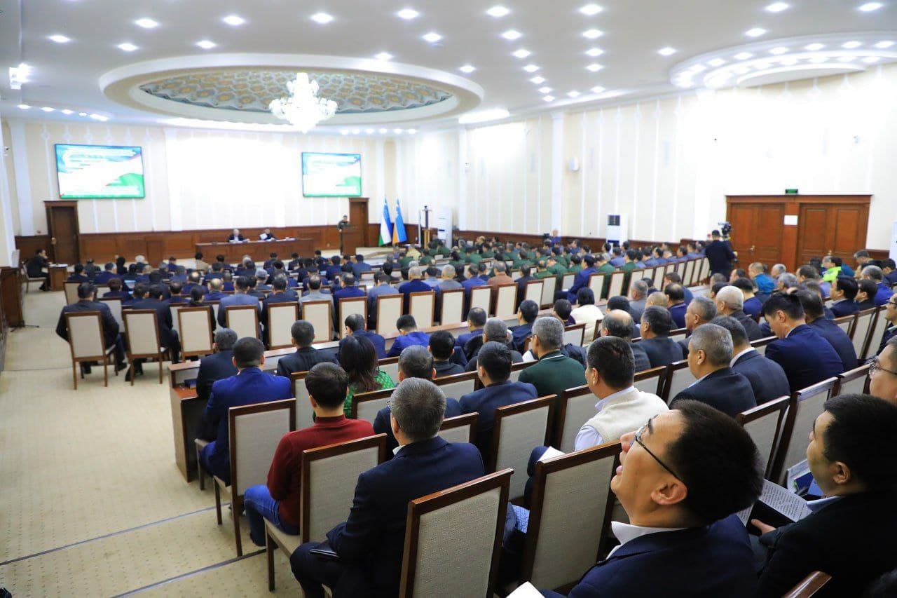 Korrupsiyaga qarshi kurashish va jinoyatchilikning oldini olish chora-tadbirlarining ijrosi masalalari keng muhokama qilindi